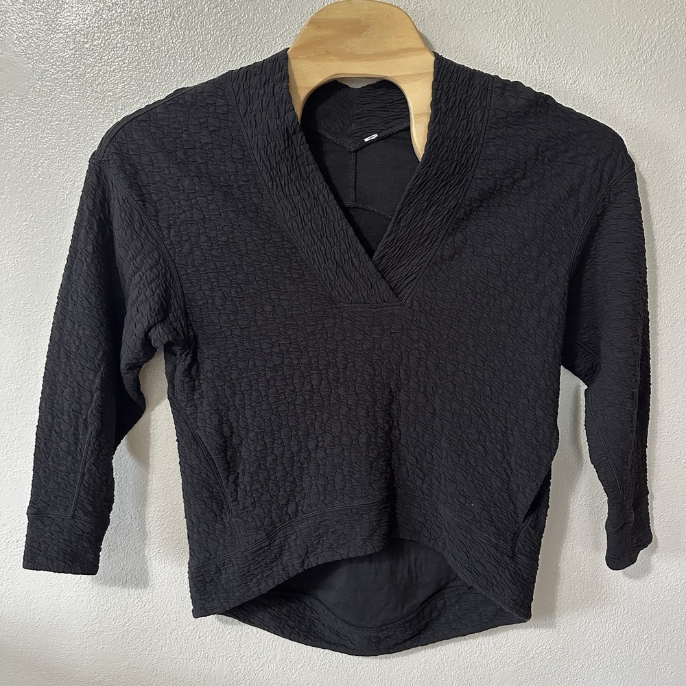 Lululemon Rippled V-Neck Pullover Sweatshirt Women's‎ 2 Black Slouchy Hi Low Hem